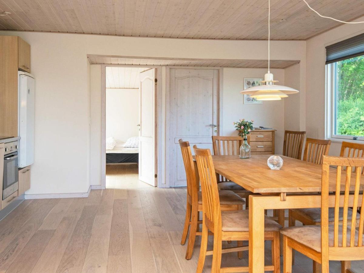 4 Person Holiday Home In B Rkop 보르콥 외부 사진