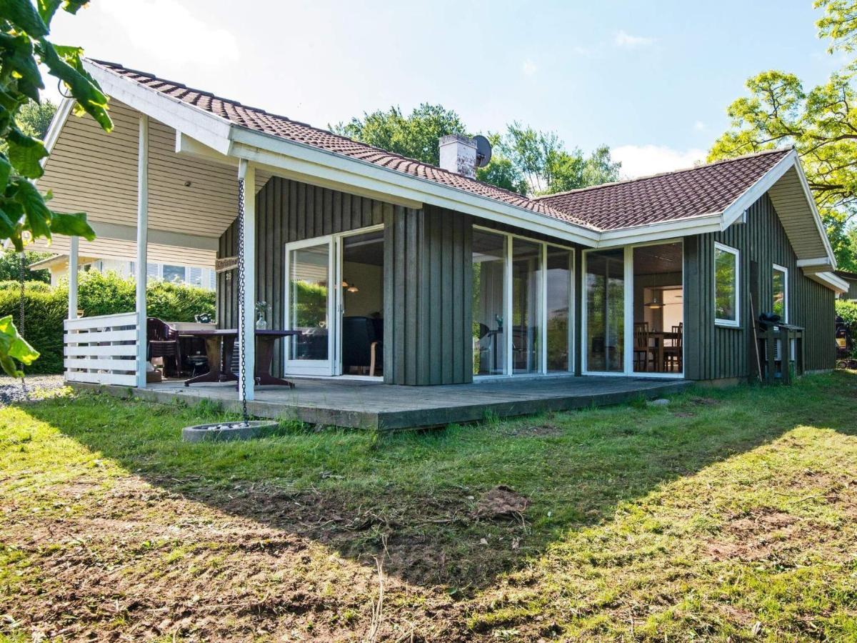 4 Person Holiday Home In B Rkop 보르콥 외부 사진