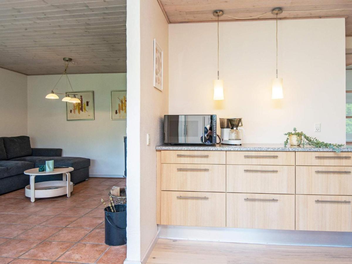 4 Person Holiday Home In B Rkop 보르콥 외부 사진